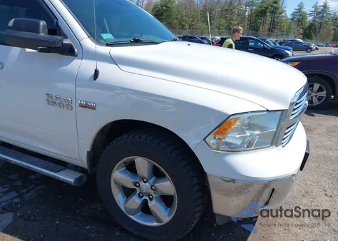 2016 Ram 1500 Big Horn z USA, uszkodzony, nr VIN 1C6RR7TTXGS236107